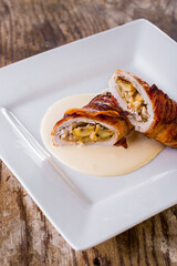 Pieces of fried chicken fillet