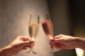 ワインで乾杯