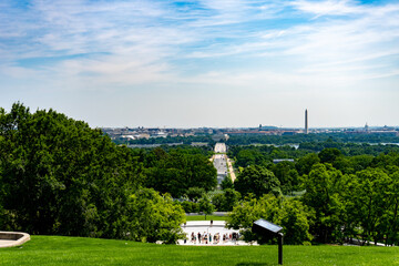 Fototapeta premium Skyline of Washington D.C. as seen from Arlington House in Arlington National Cemetery. Washington Monument, Lincoln Memorial and Arlington Memorial Bridge. 
