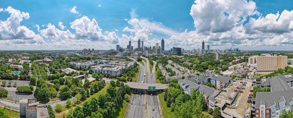 Atlanta cityscape from Jackson Street Bridge - obrazy, fototapety, plakaty