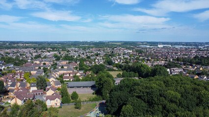Fototapeta na wymiar Aerial view of English housing estate in Hoddesdon