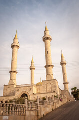 Fototapeta na wymiar Village d'Abu Gosh en Israël et sa mosquée