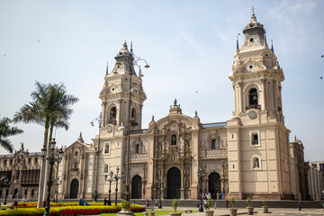 Fototapeta na wymiar Lima Cathedral in Plaza Mayor, Peru in cloudy day
