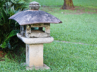 asian stone lantern