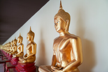 golden buddha statue