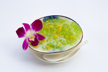 Corn with tapioca pearls in coconut milk