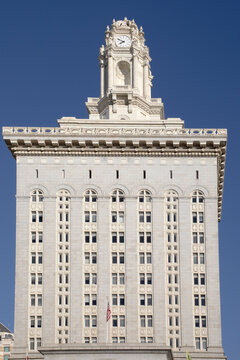 View To Old City Hall Of Oakland