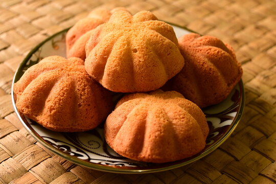 Mini baked sponge cake which is a popular snack during Muslim holidays in Bangka, Eid al-Fitr and Eid al-Adha.