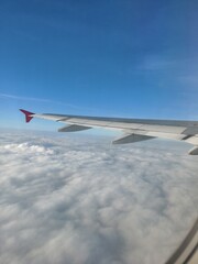 wing of airplane