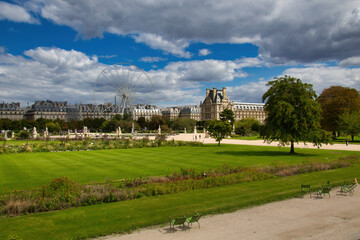 Fototapeta na wymiar view of the tuileries garden
