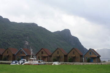 Fototapeta na wymiar Dirdal, municipio noruego a orillas del fiordo.