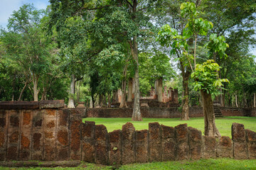 Archaeological and Buddhist sites, historical religious sites, Buddha, temples, ceremonial areas, religious attractions, Buddhist churches, antiques, pagodas, nature and dharma.