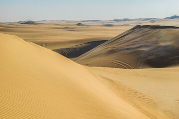 Fototapeta na wymiar Awesome Sands mountains in the desert at Siwa oasis Egypt 