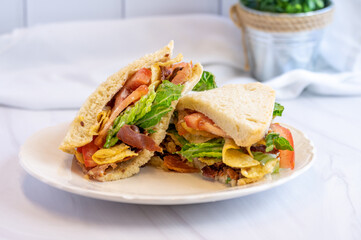 Bacon, Lettuce, Tomato with chips