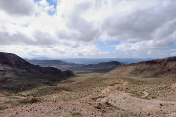 Fototapeta na wymiar Desert Landscape near Calico California