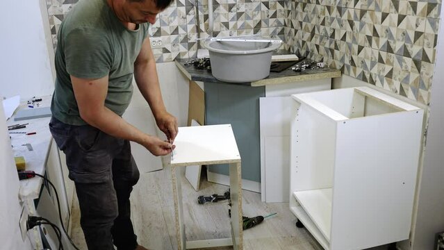 Timelapse of furniture assembly in an apartment.