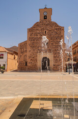Church and parish temple located in the Plaza de España in Bolaños de Calatrava. This building,...