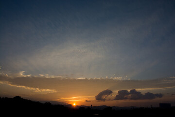 美しい夕暮れの空