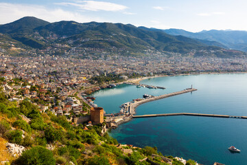 Fototapeta na wymiar View from the observation deck to the city of Alanya on a sunny day. Turkey