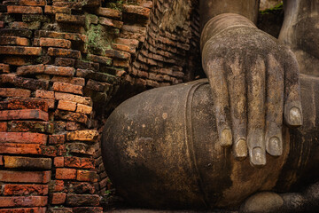 Archaeological and Buddhist sites, historical religious sites, Buddha, temples, ceremonial areas, religious attractions, Buddhist churches, antiques, pagodas, nature and dharma, Buddha statue.