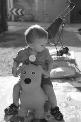 petit garçon de 2 ans