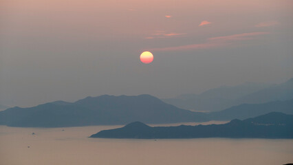 Sunset, Hong Kong © Patrick BUFFET