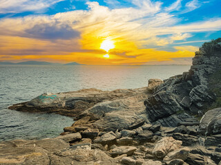 Por do sol em cabo frio na beira da praia