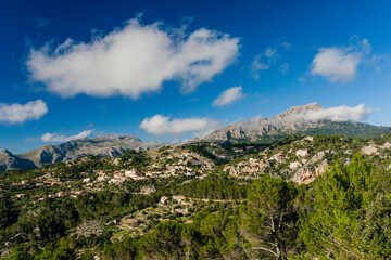Fototapeta na wymiar Puig de Galatzo, 1027 metros. Sierra de Tramuntana. Mallorca. Islas Baleares. Spain.