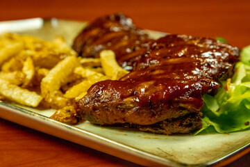 Grilled pork ribs
