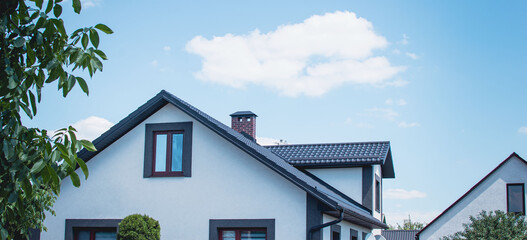 The roof of the dark color of the new house