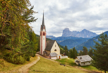Church of San Giacomo. Ortisei, Gardena Valley, South Tyrol, Dolomites, Italy. - obrazy, fototapety, plakaty