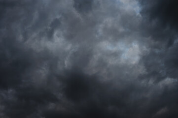 Fototapeta premium Scenic shot of dramatic sky with rainy clouds, natural backdrop 