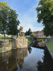 Fototapeta na wymiar Kanal am Schloss Ludwigslust 