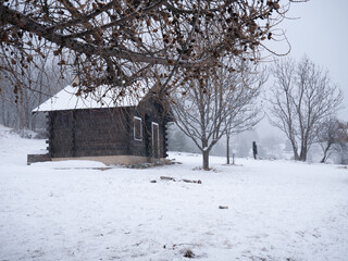 Chalet enneig&eacute;