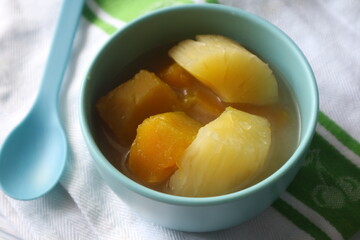 Kolak, a typical Indonesian food that uses bananas, sweet potatoes and pumpkin as the basic ingredients. Served when breaking the fast