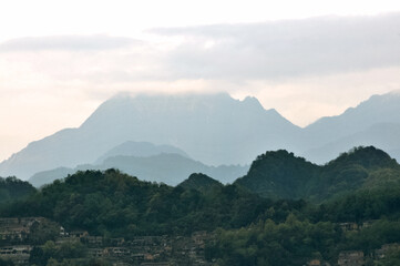 Obraz premium clouds over the mountains