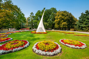 Monument of the Peacock in Solankowy Park. Inowroclaw, Kuyavian-Pomeranian Voivodeship, Poland - obrazy, fototapety, plakaty