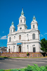 Neobarokowy kościół kolegialny św. Lamberta w Radomsku - obrazy, fototapety, plakaty
