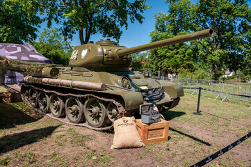 soviet tank t34-85