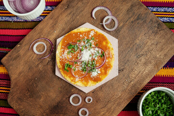TOSTADA DE SALSA