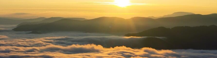 Obraz premium spectacular summer scenery, awesome sunset landscape, beautiful nature background in the mountains, Carpathian mountains, Ukraine, Europe 