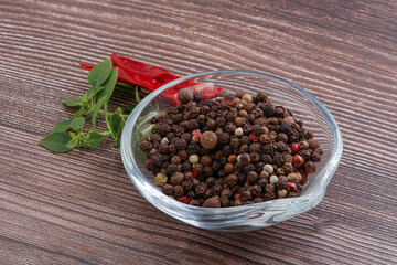 Red, black, yellow pepper mix