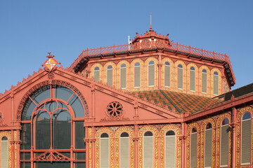 View of the centre roof structure of the iconic Saint Anthony Market Barcelona - obrazy, fototapety, plakaty