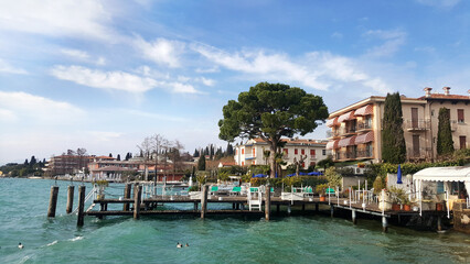 Fototapeta premium canal country mediterranean europe italy travel sirmione