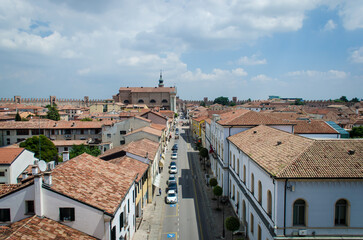 Il panorama del borgo di Cittadella visto dalle mura ungo la Via Postumia, cammino che parte da Aquileia e arriva a Genova