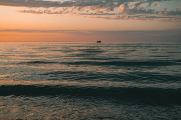Obraz premium sunset on the beach