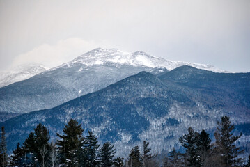 Fototapeta na wymiar Close-Up of a Mountain Range 