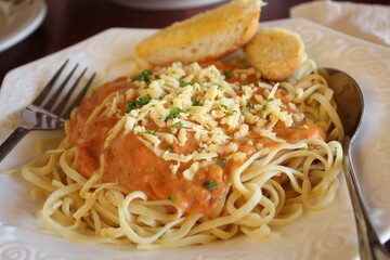Delicious Tuna Spaghetti With Garlic Bread Cuisine