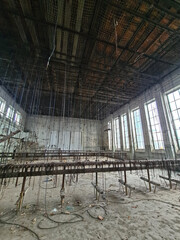 Insights into old moving room from mining