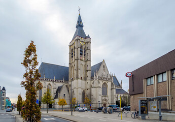 Fototapeta na wymiar The Onze Lieve Vrouwekerk, Gothic main church dates from the 14th-15th centuries of Vilvoorde. Belgium